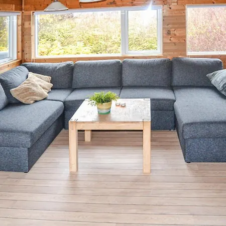 Beautiful In W/ 2 Bedrooms Nordenbro Vesteregn