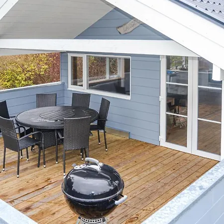 Beautiful In W/ 2 Bedrooms Nordenbro Vesteregn